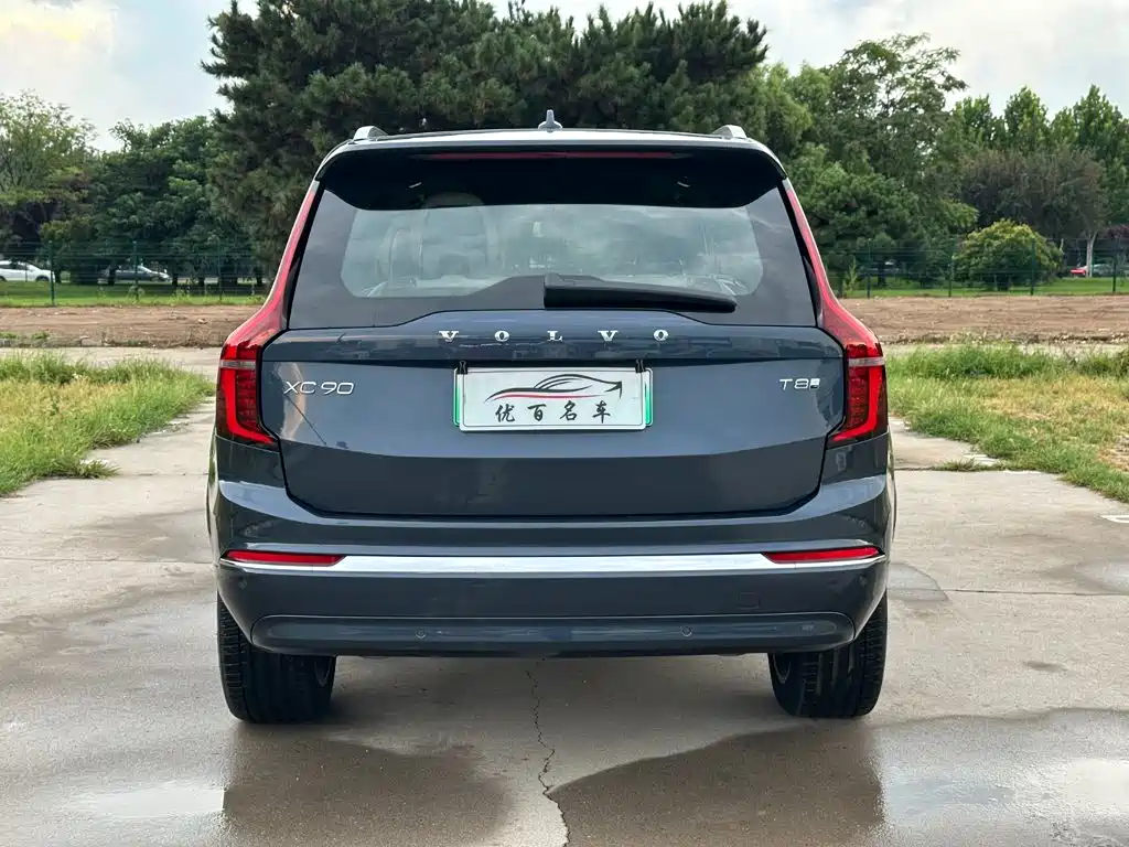 Volvo XC90 PHEV — миниатюра 5