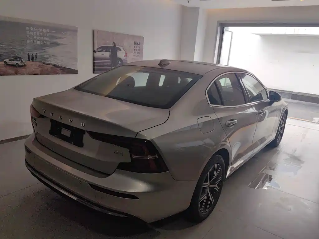 Volvo S60 — миниатюра 15