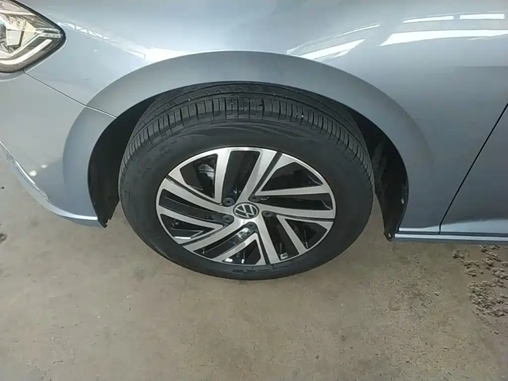 Volkswagen Lavida — миниатюра 23