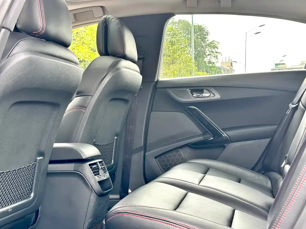 Peugeot 508 2.0L 2nd Anniversary Commemorative Auto Sunroof Classic Edition, фото 32