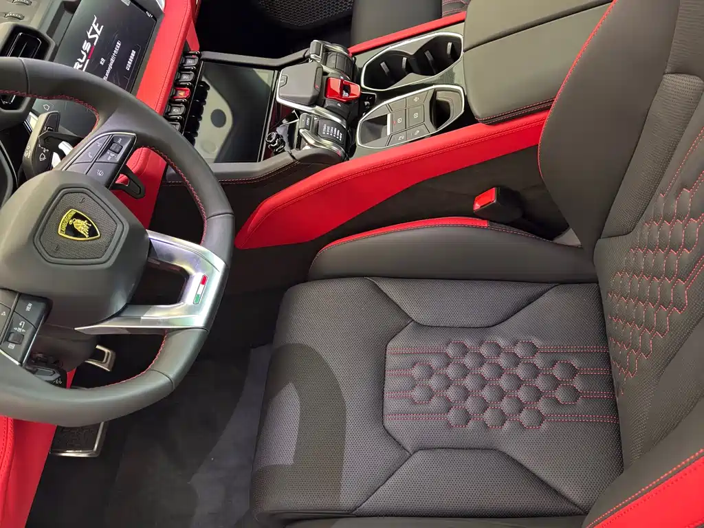 Lamborghini Urus SE — миниатюра 5