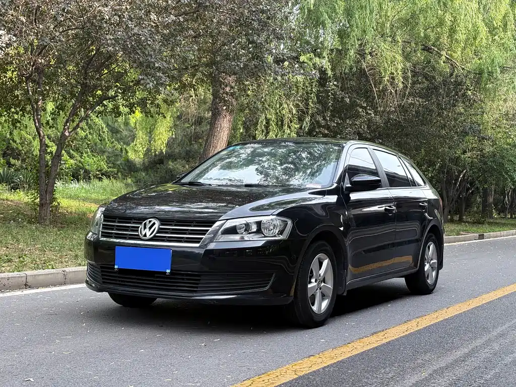 Купить Volkswagen Gran Lavida