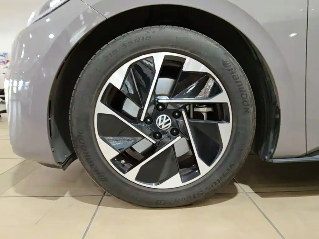 Volkswagen ID.3 — миниатюра 23