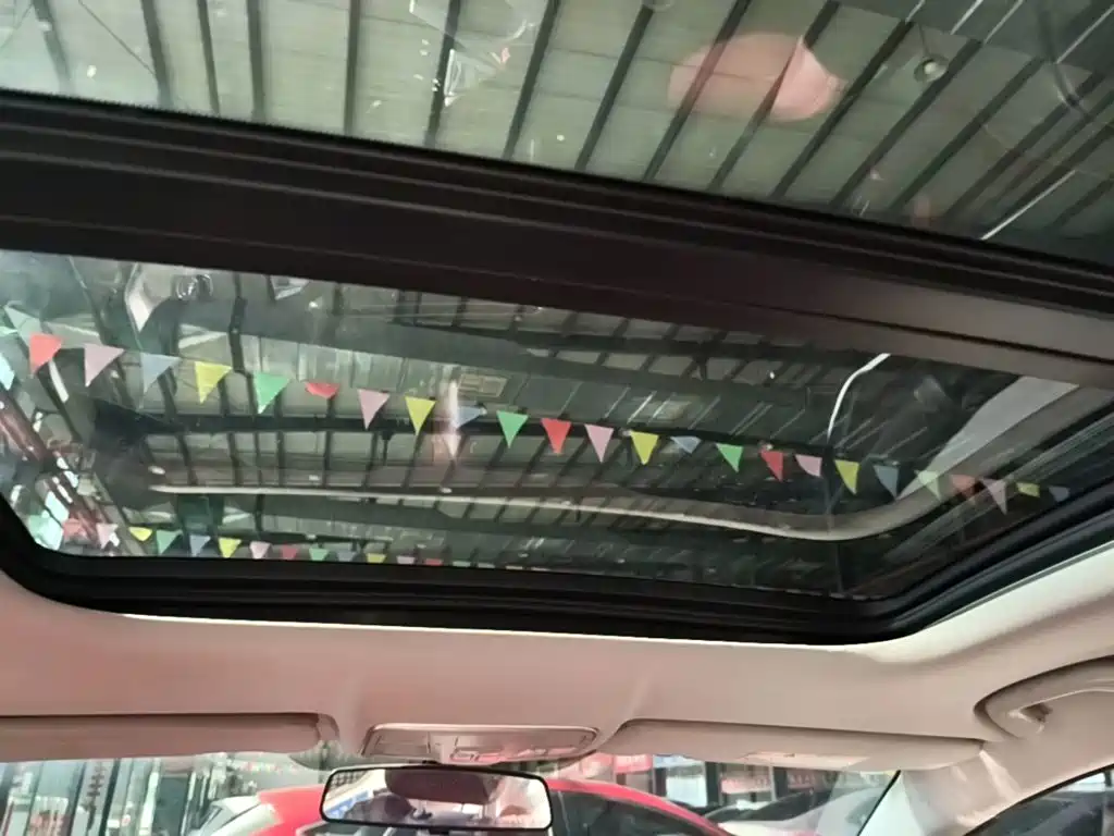 Changan Eado — миниатюра 18