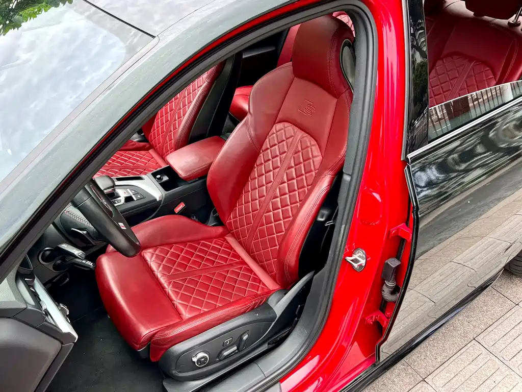 Audi S4 — миниатюра 12