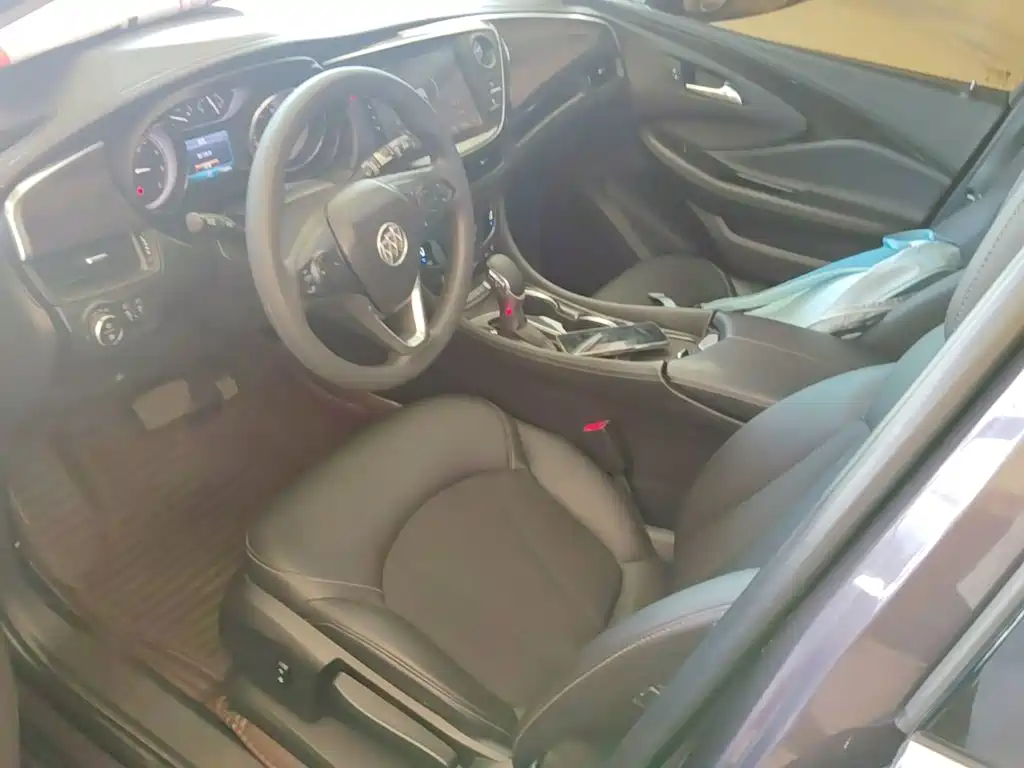 Buick Envision Plus — миниатюра 15