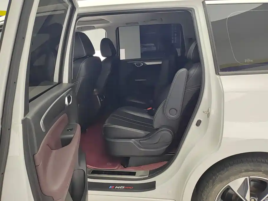 GAC Motor Trumpchi M6 — миниатюра 11
