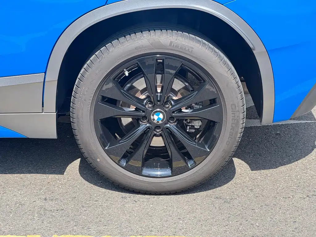 BMW X2 2022 sDrive25i M