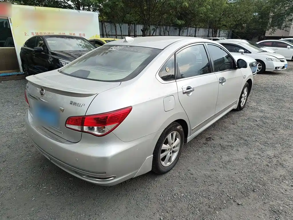Nissan Sylphy — миниатюра 7