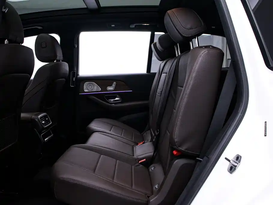 Mercedes-Benz GLS — миниатюра 18