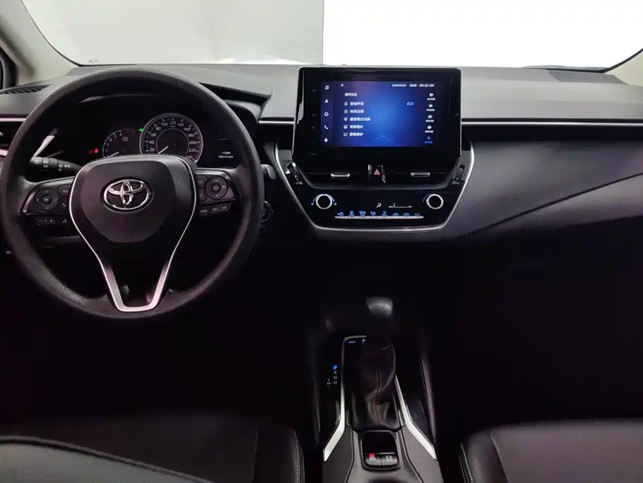 Toyota Corolla — миниатюра 12