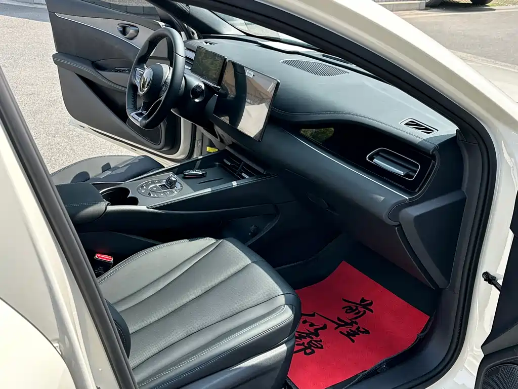 BYD SEAL 06 NEW ENERGY