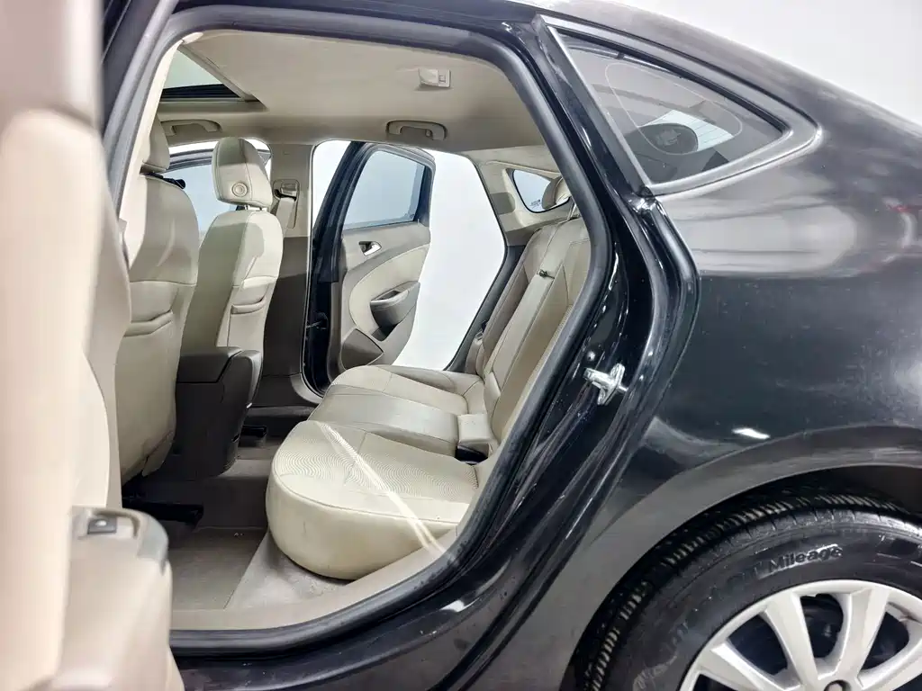 Buick Excelle — миниатюра 13
