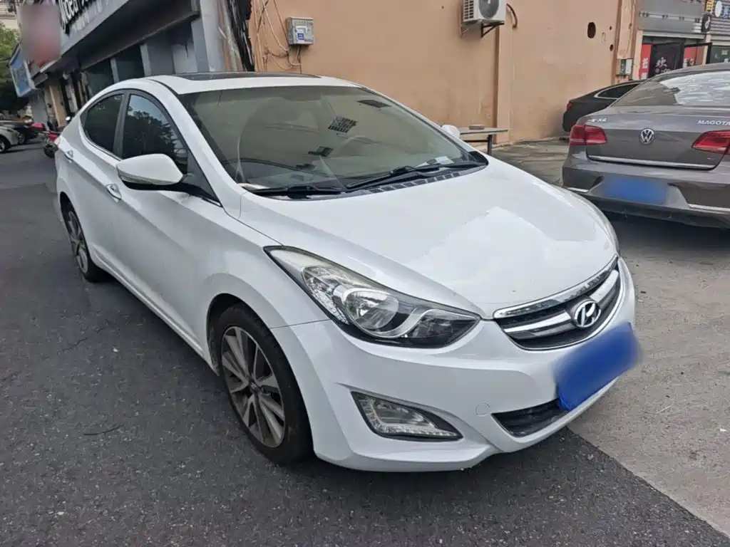 Hyundai Elantra Langdong — миниатюра 4
