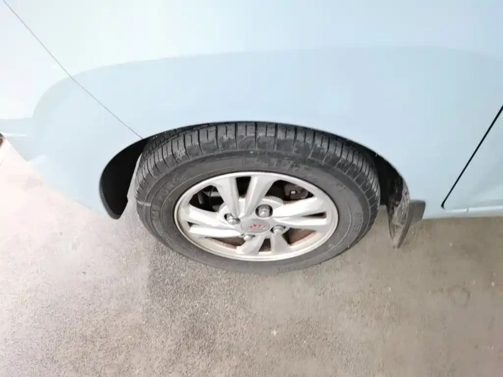 Wuling MINIEV — миниатюра 23