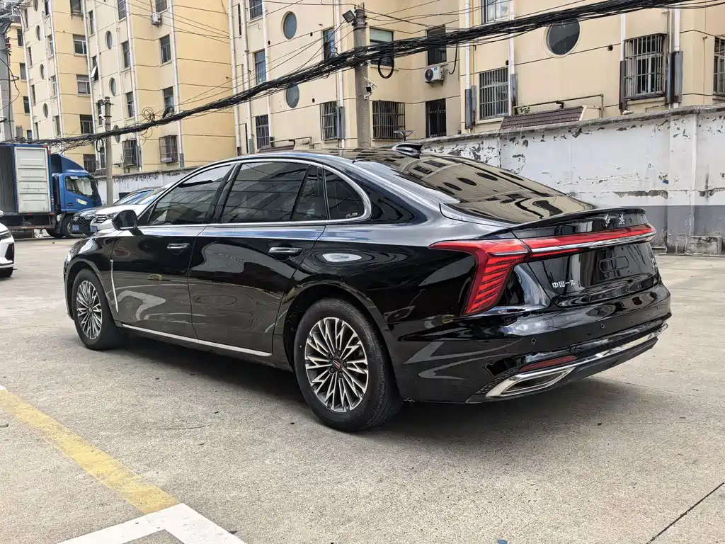 Hongqi Hongqi H5 — миниатюра 7