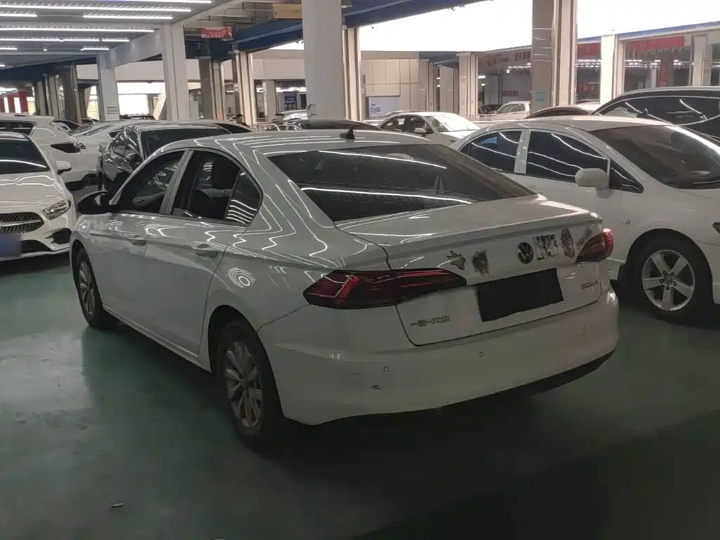 Volkswagen Bora — миниатюра 5
