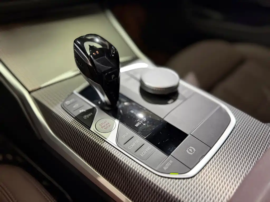 BMW 3 Series — миниатюра 6