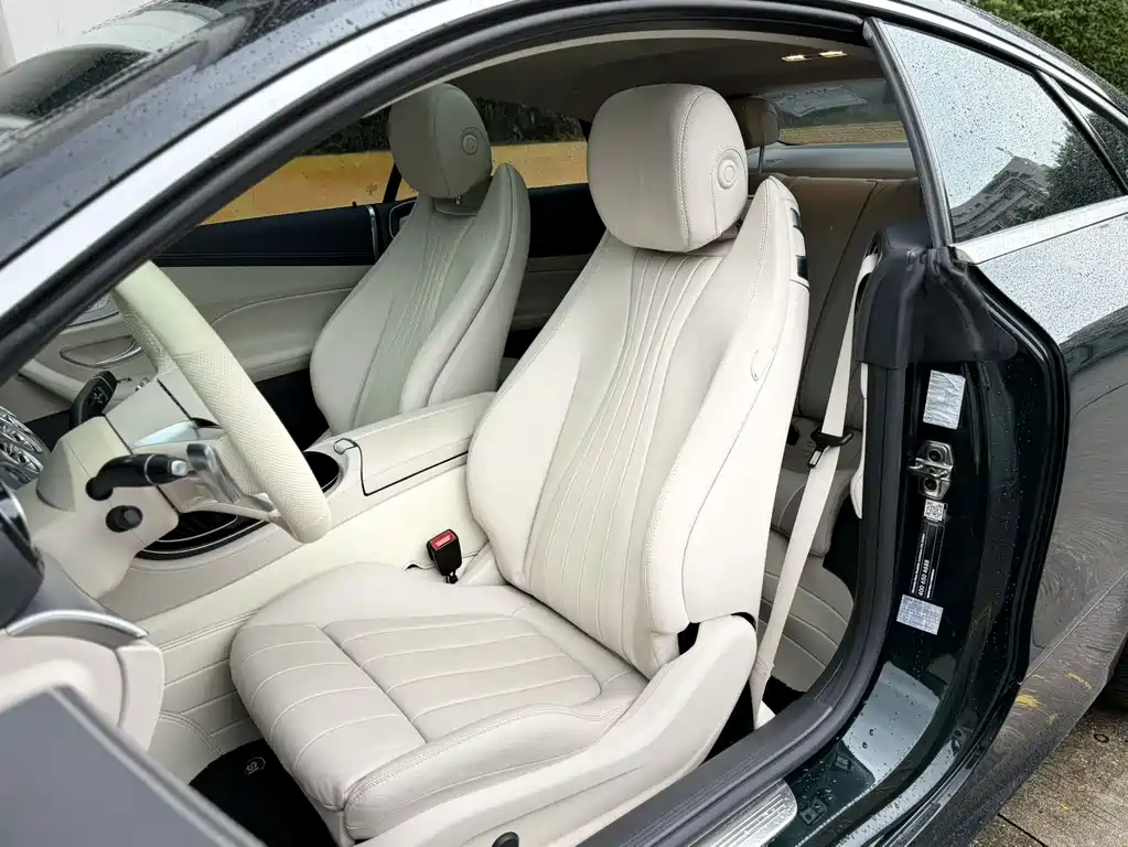 Mercedes-Benz E-Class (Import) — миниатюра 6