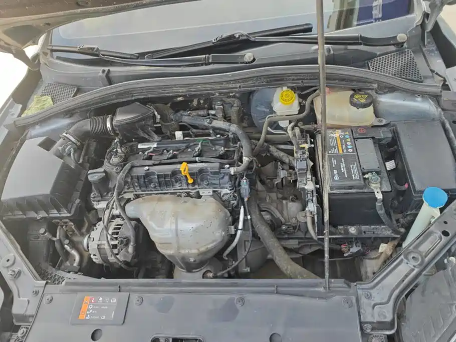 Roewe i5 — миниатюра 10