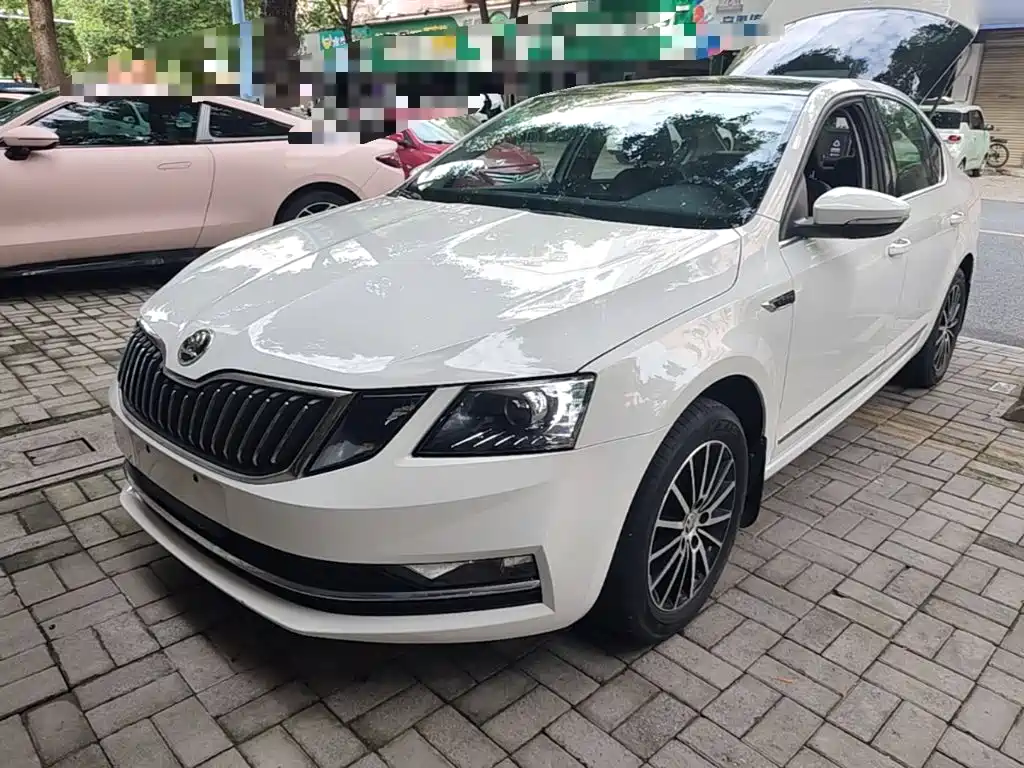 Skoda Octavia — миниатюра 2