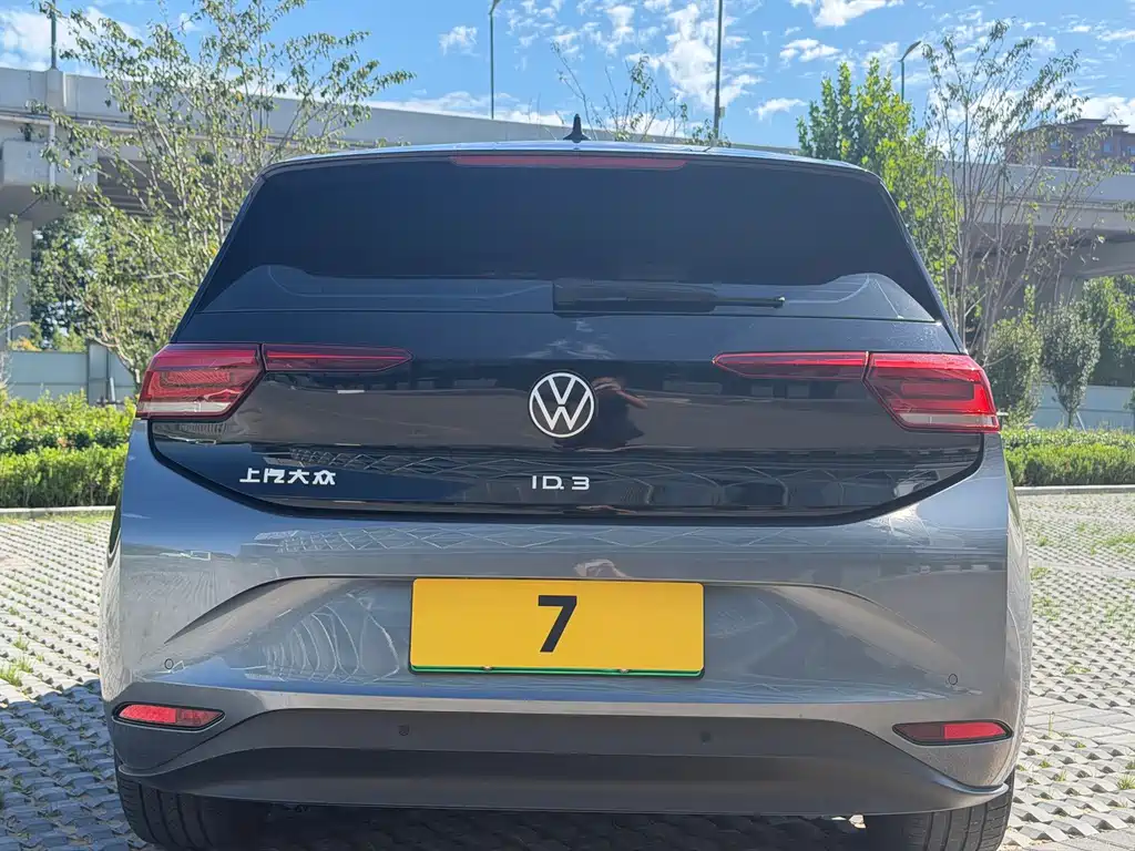 Volkswagen ID.3 — миниатюра 5