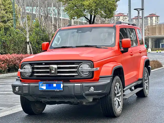 2023 TANK 300
