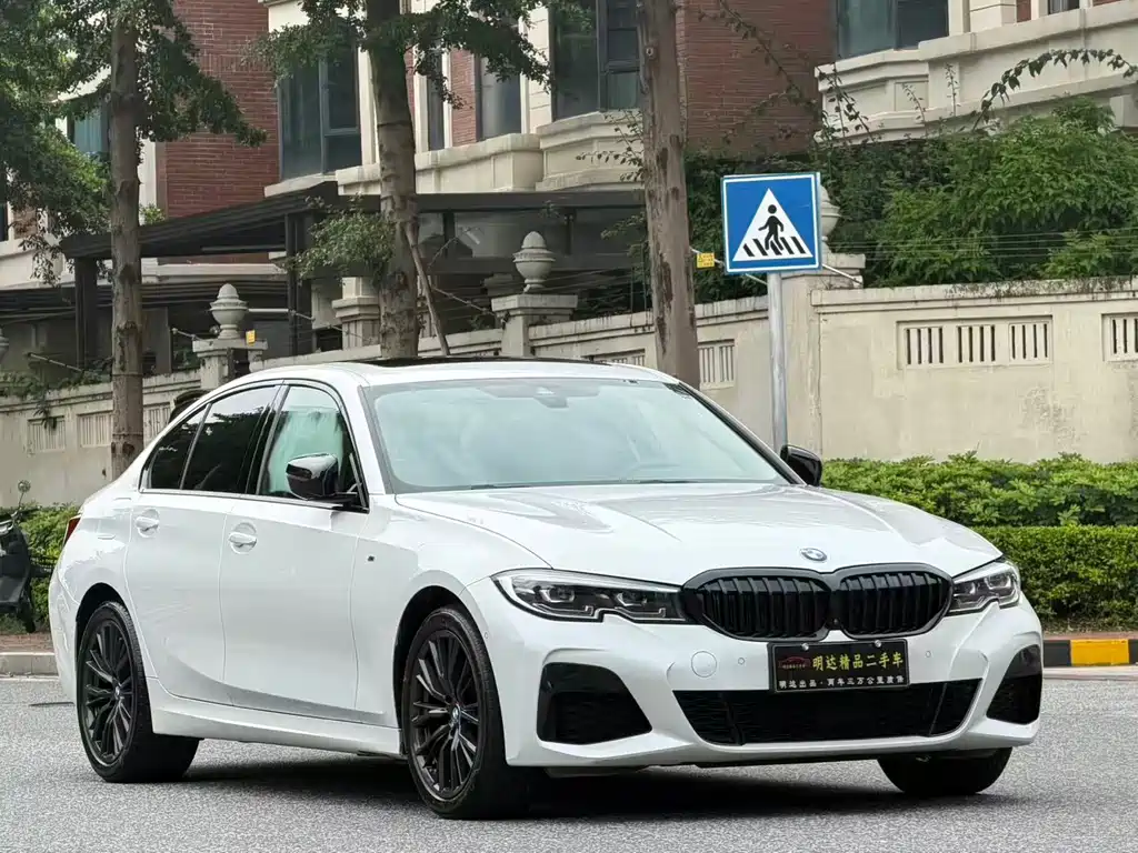 BMW 3 Series — миниатюра 2