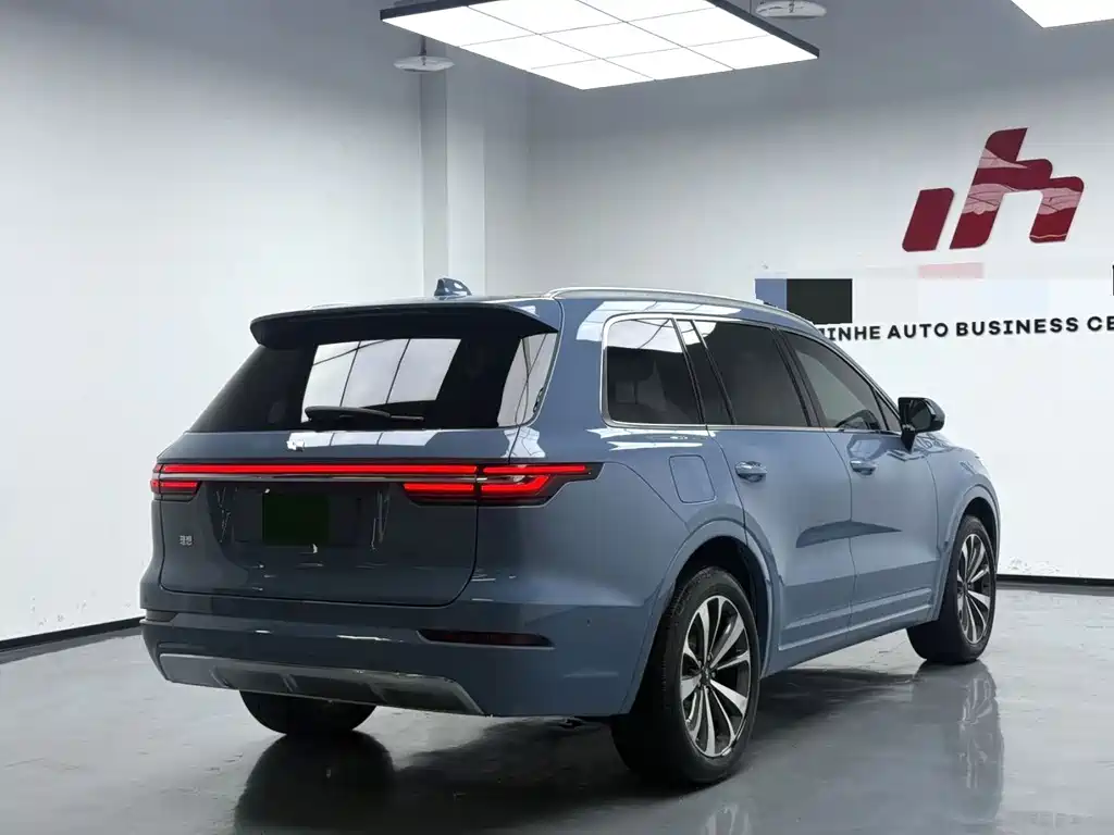 Li Auto Li ONE — миниатюра 9