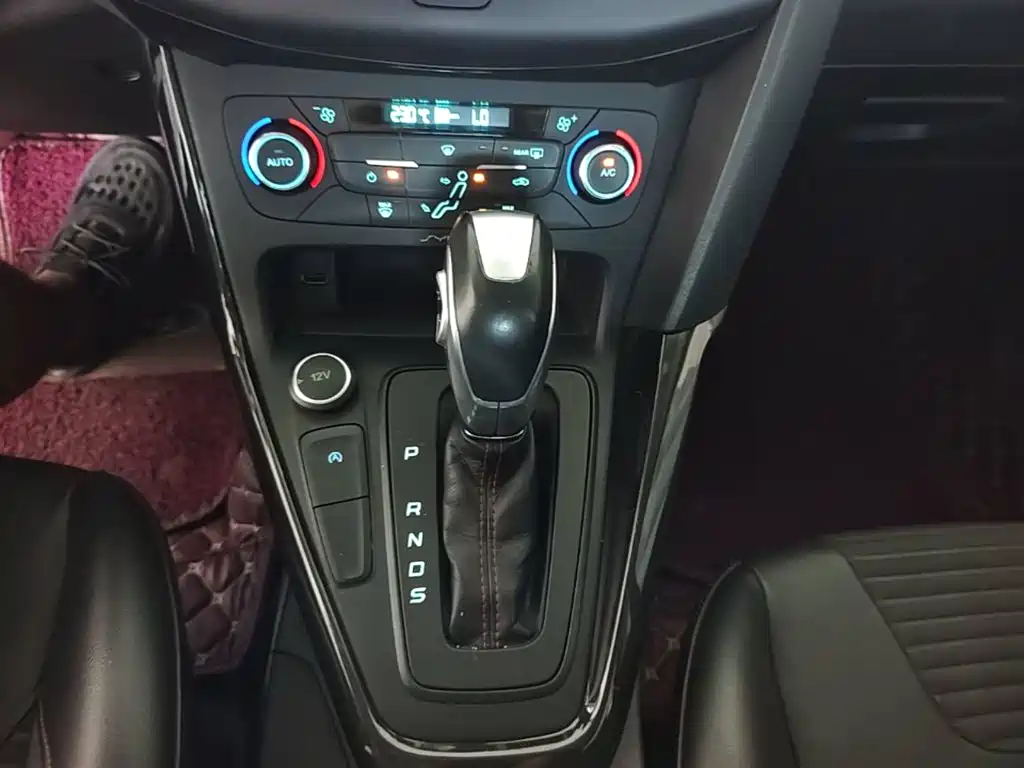 Ford Focus — миниатюра 14