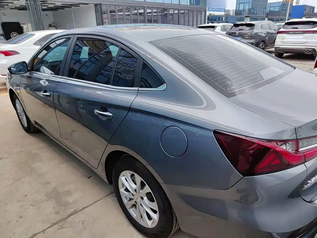 Roewe i5 — миниатюра 5