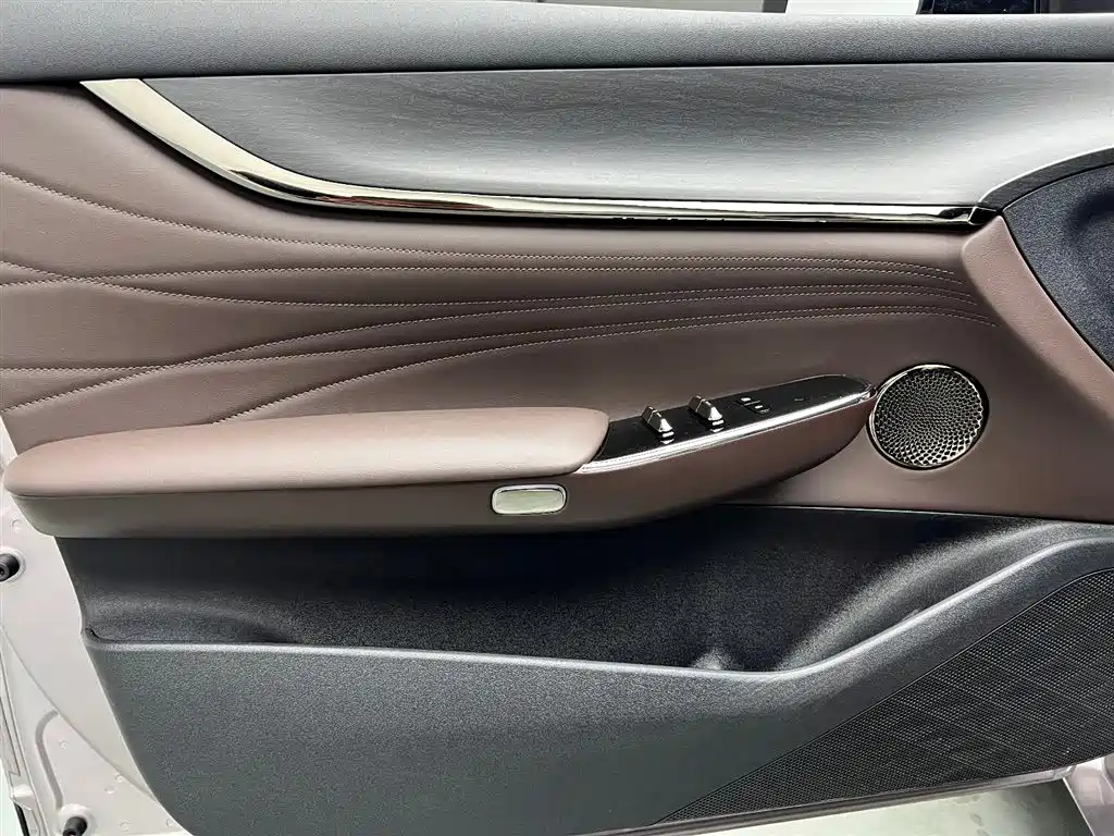 Changan A07 2025 710