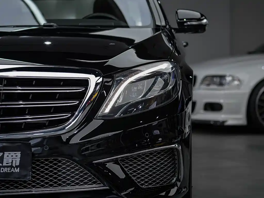 MERCEDES-BENZ S CLASS AMG