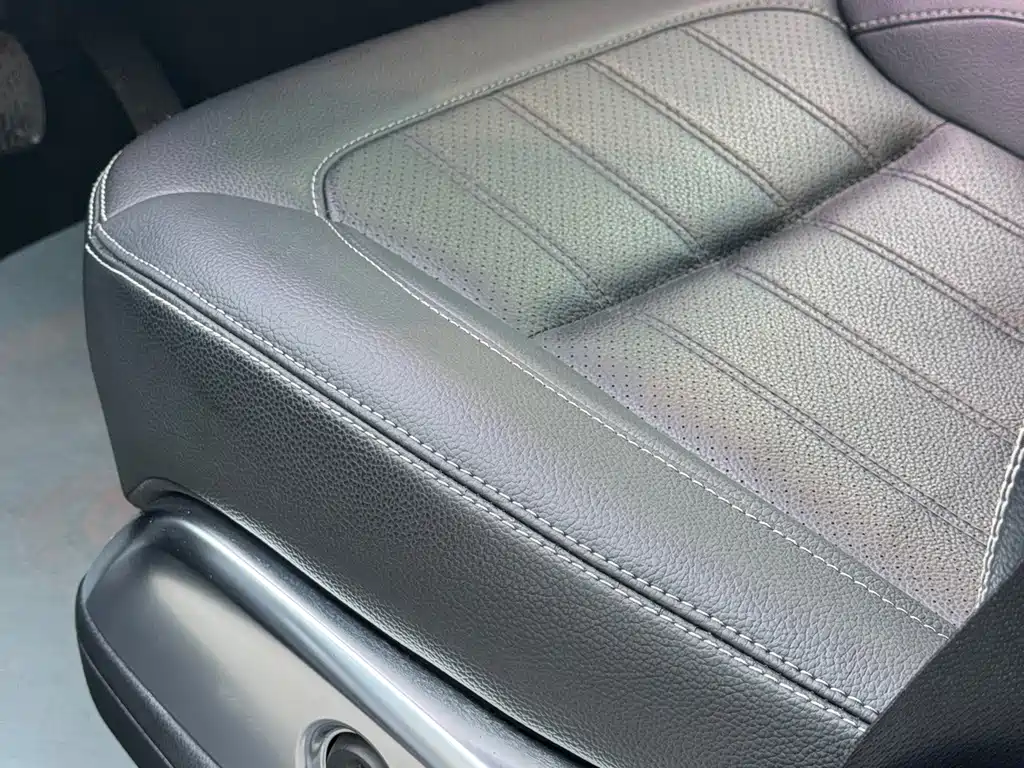 Mercedes-Benz GL-Class — миниатюра 18