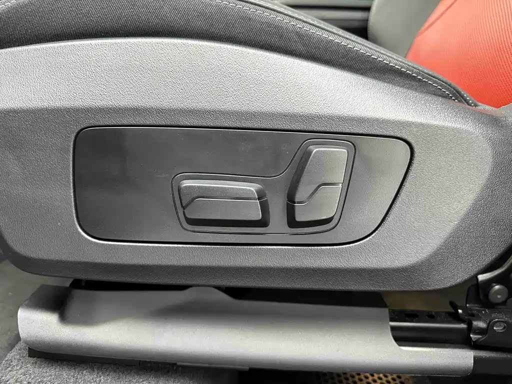 BMW X1 — миниатюра 11