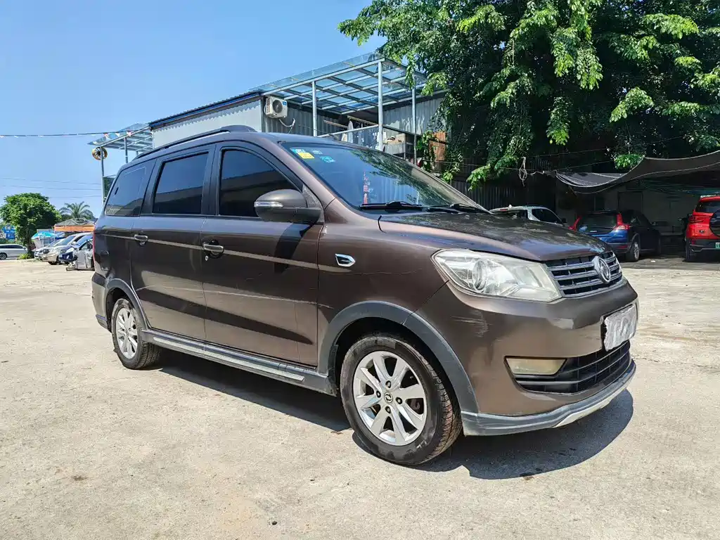 Fengguang Fengguang 330 — миниатюра 9