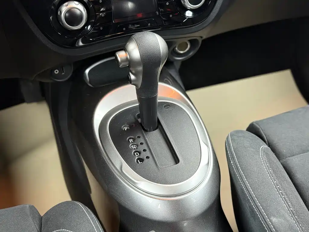 Infiniti ESQ — миниатюра 13