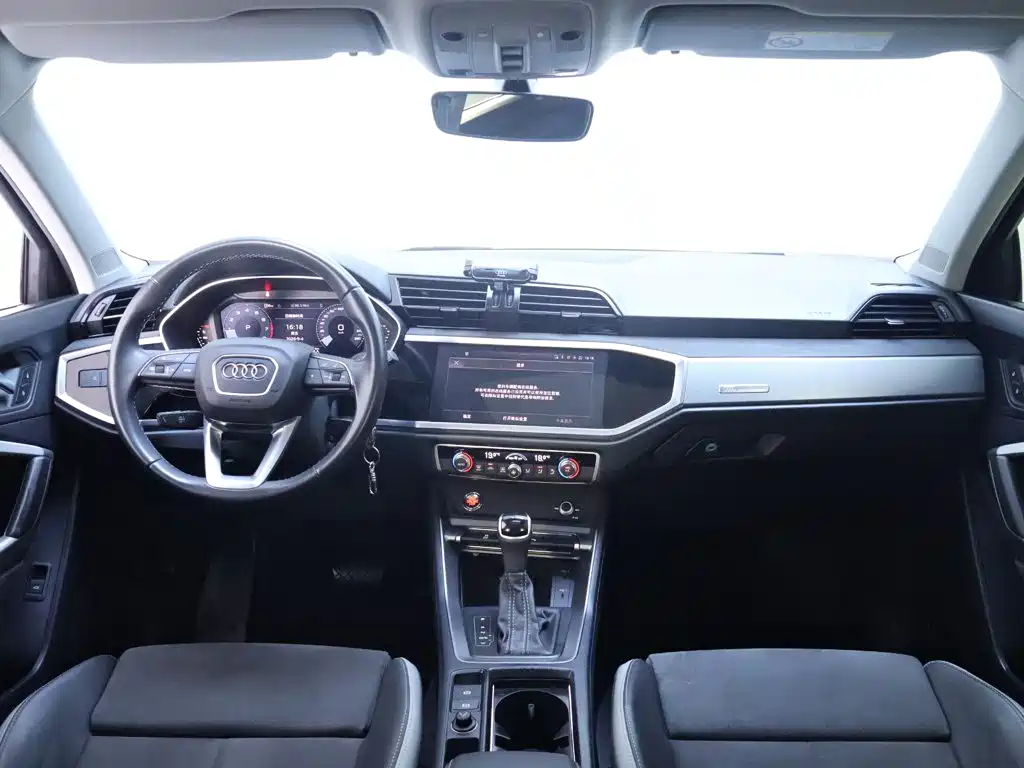 Audi Q3 — миниатюра 13