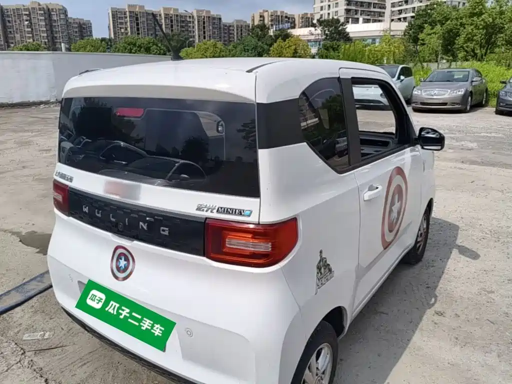 Wuling MINIEV — миниатюра 7