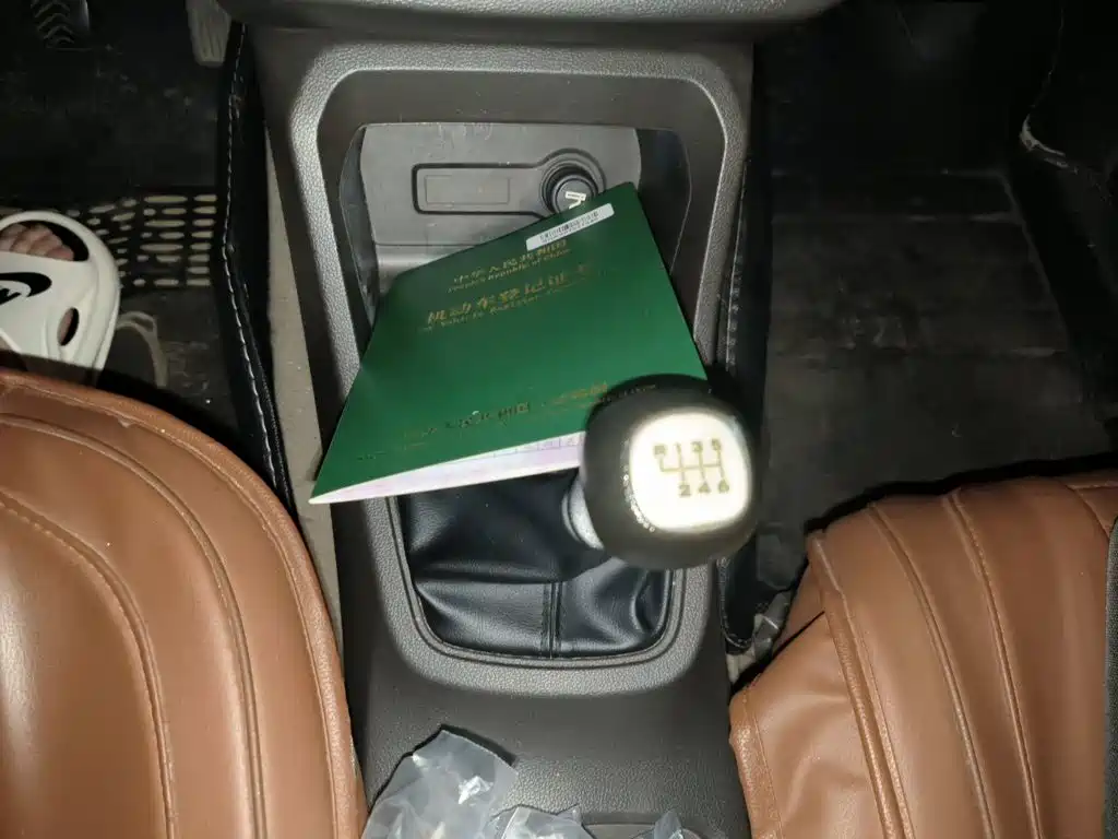 Wuling Hongguang — миниатюра 11