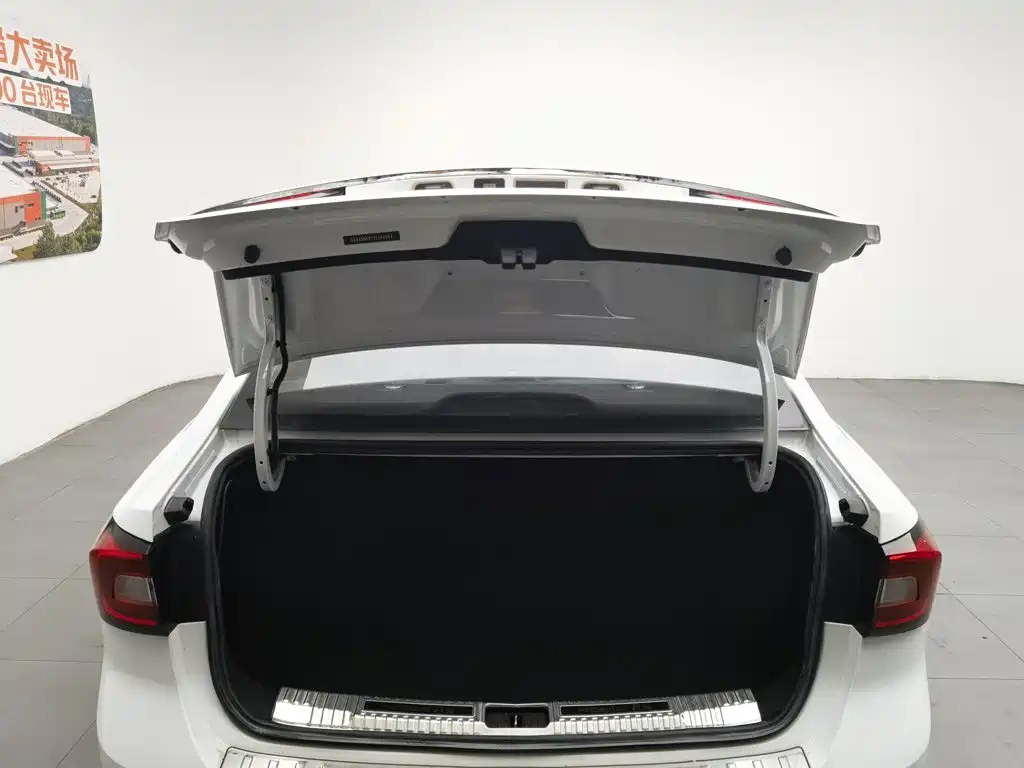 Roewe i5 — миниатюра 16