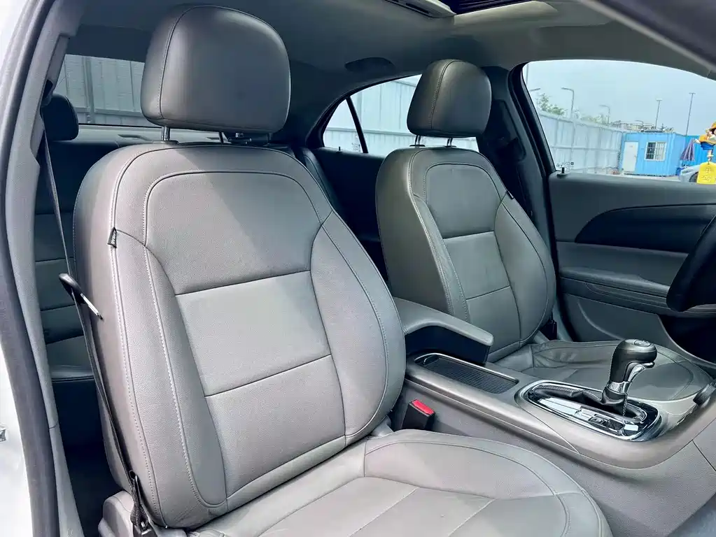 Chevrolet Malibu — миниатюра 17
