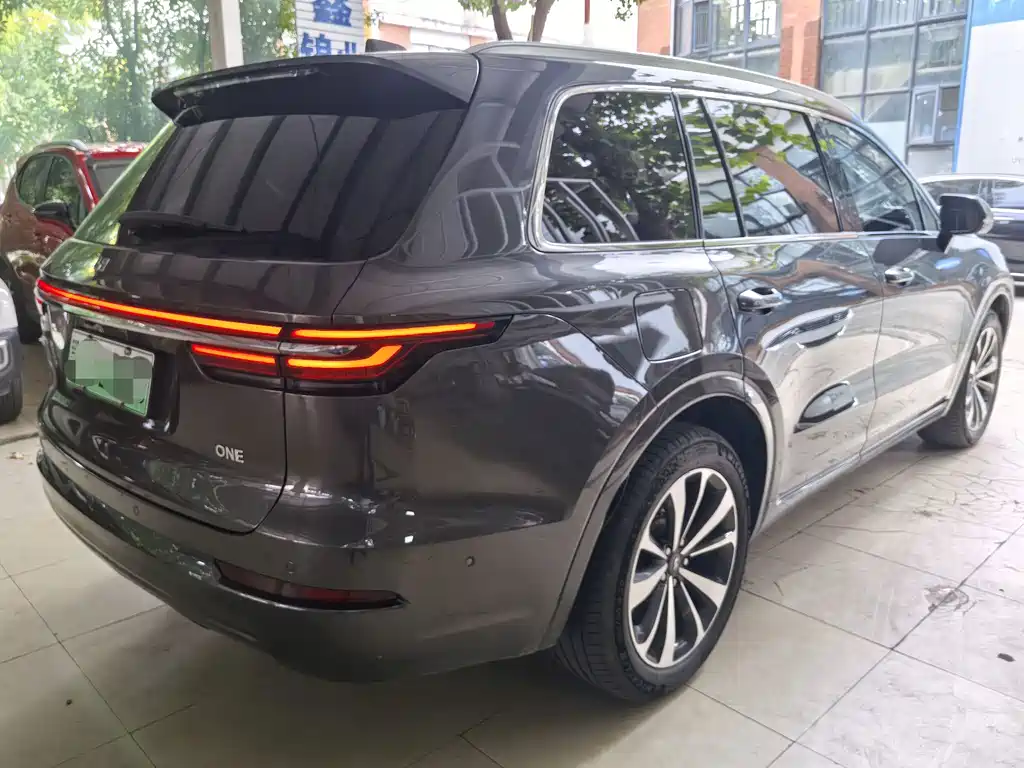 Li Auto Li ONE — миниатюра 10