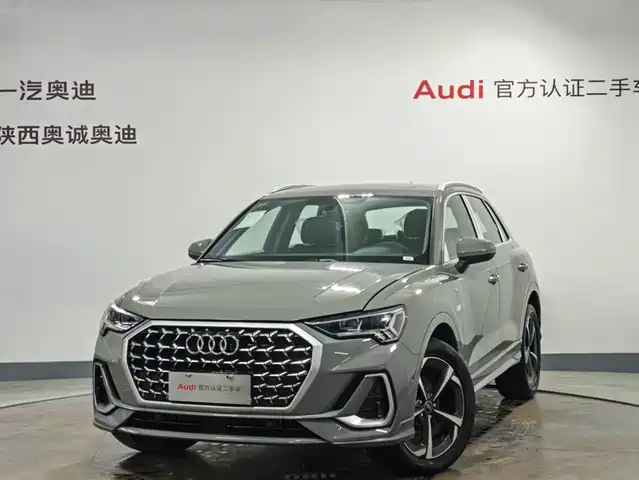 AUDI Q3 2025