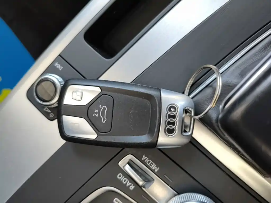 Audi Q5L — миниатюра 9
