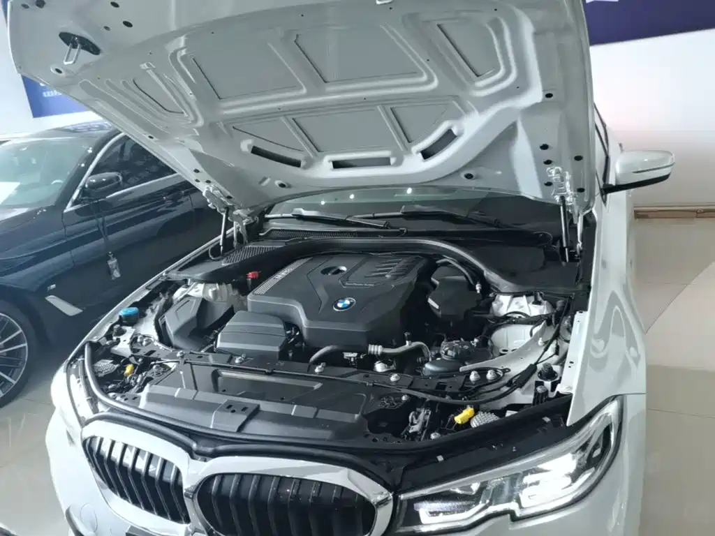 BMW 3 Series — миниатюра 20