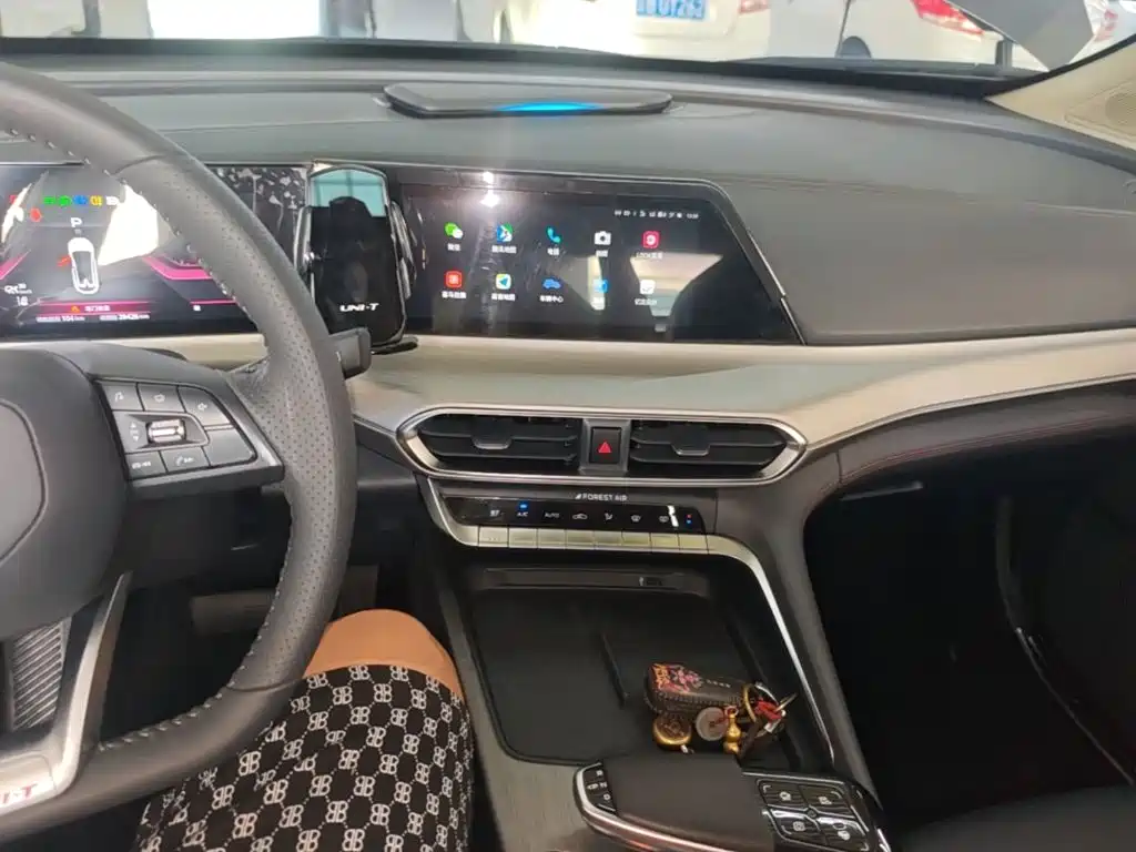 Changan UNI-T — миниатюра 10