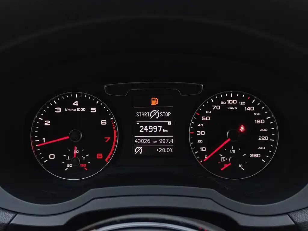 Audi Q3 — миниатюра 6