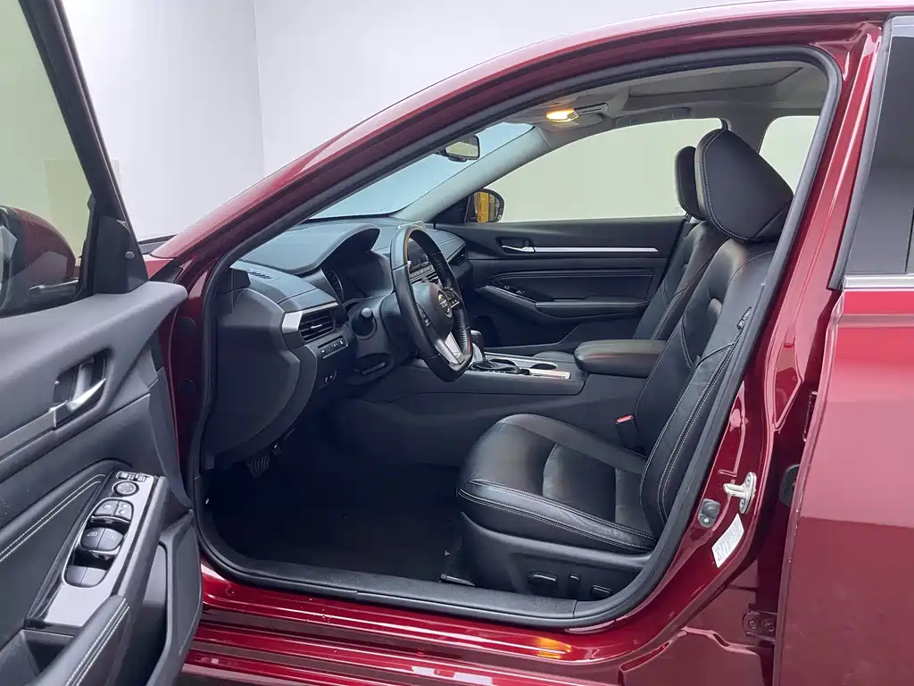 Nissan Teana — миниатюра 13