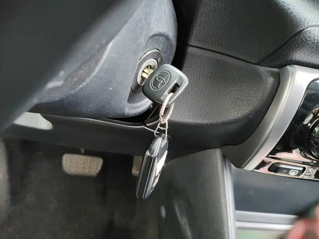 Toyota Yaris L — миниатюра 9